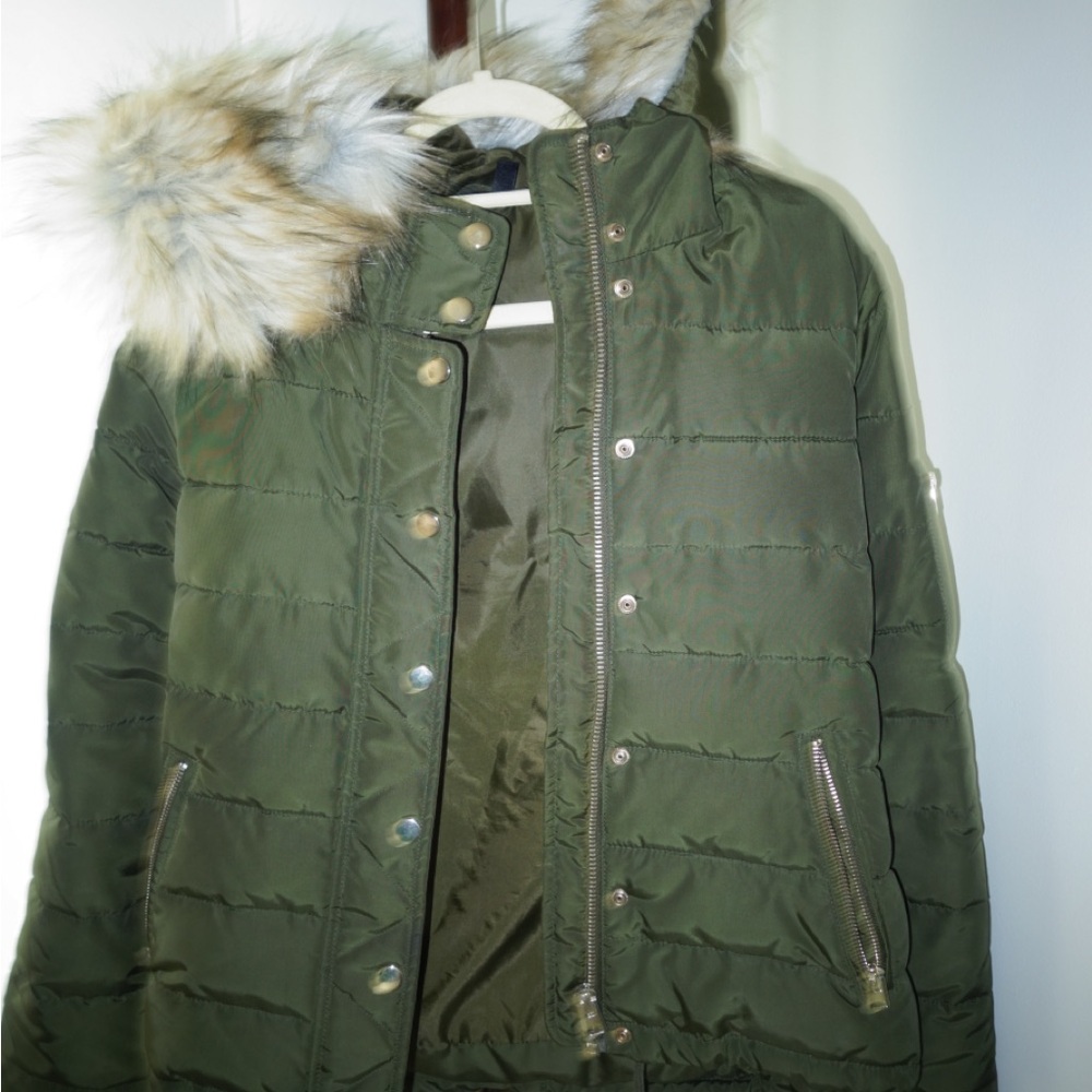 Women's Green Puffer Jacket with Faux Fur Hood